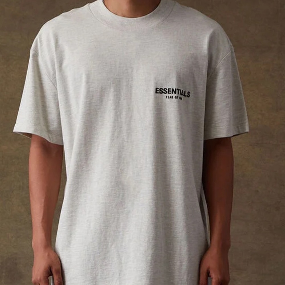 NEW Essentials Fear of God T-Shirt Light Oatmeal AUTHENTIC 💯